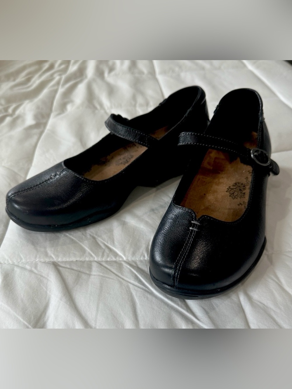 Taos Ta Dah Black Leather Mary Jane Flats Orthotic Comfort Shoes Size 7W - Picture 2 of 6